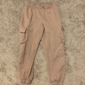 Beige cargo-sweats